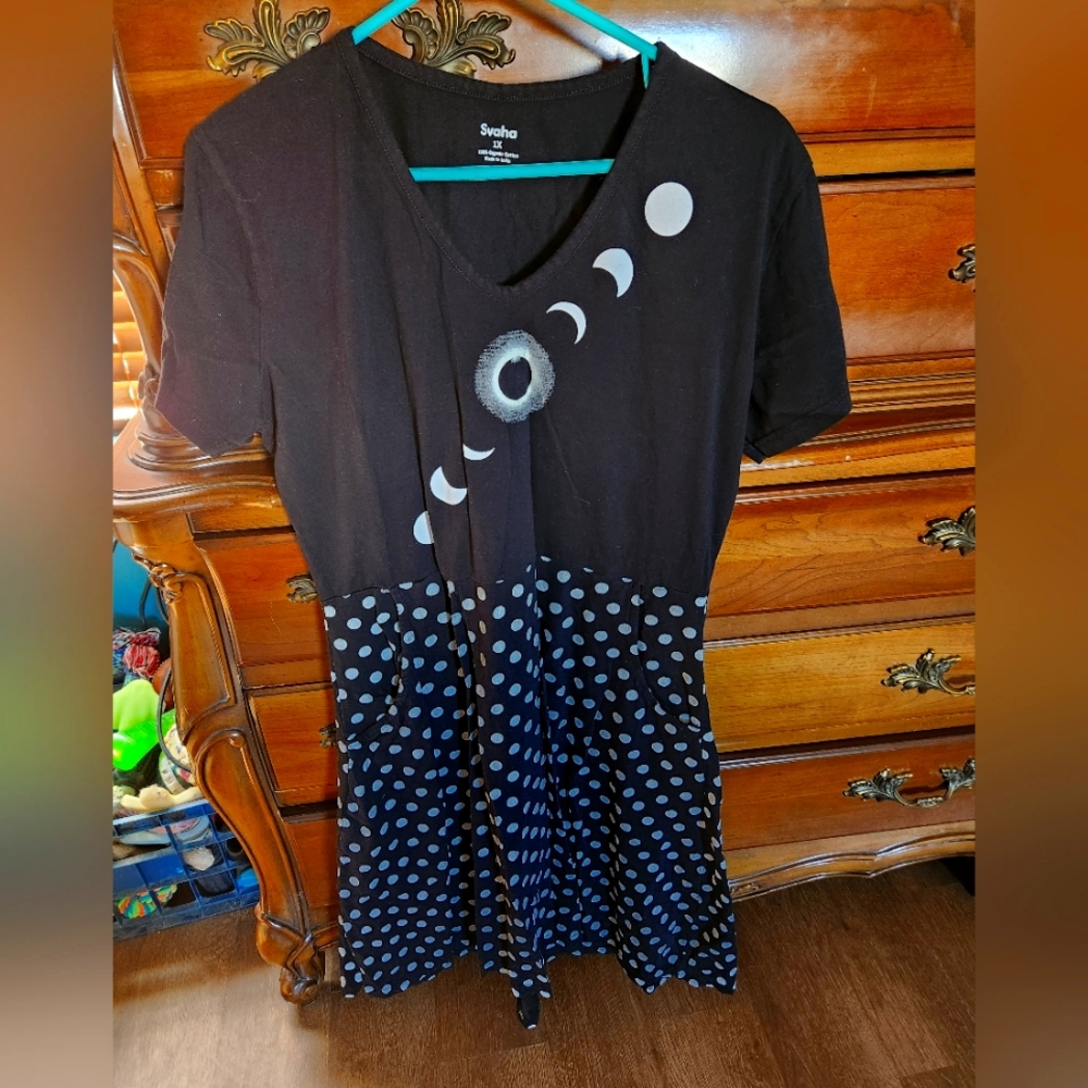 Svaha eclipse dress 1x moon